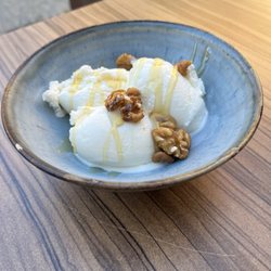 El Borinot - Glace fromage miel noix caramelisees
