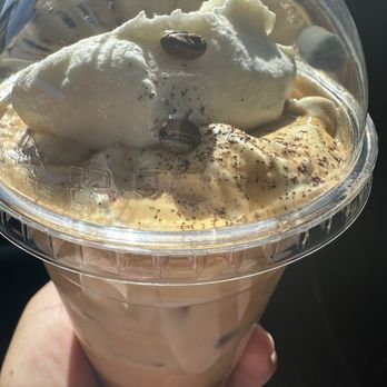 Re Coffee - Einspanner - Desserts Near Me - Northridge, California Re Coffee - Einspanner - Desserts Near Me - Northridge, California