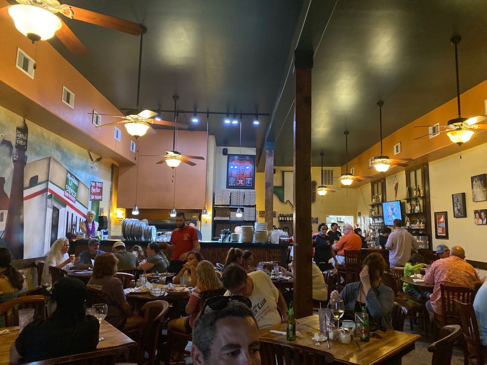 Mama Teresa's Flying Pizza & Italian Restaurant