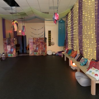 Peace Heal Grow - Yoga time! - Yoga Near Me - Oakland Park, Florida Peace Heal Grow - Yoga time! - Yoga Near Me - Oakland Park, Florida