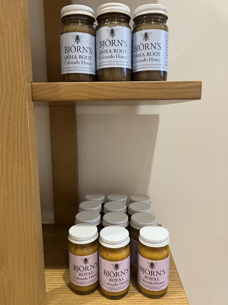 Björn's Colorado Honey Golden Logo
