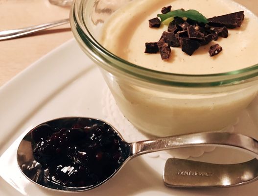 Restaurant Raadhuskælderen by null