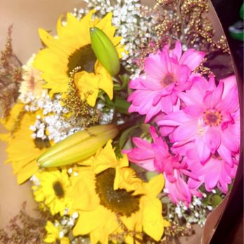 Casa Blanca Flowers - Flowers - Florists Near Me - Spring Valley, California