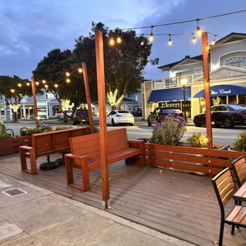 Fattoria E Mare - Patio - Italian Near Me - Half Moon Bay, California Fattoria E Mare - Patio - Italian Near Me - Half Moon Bay, California