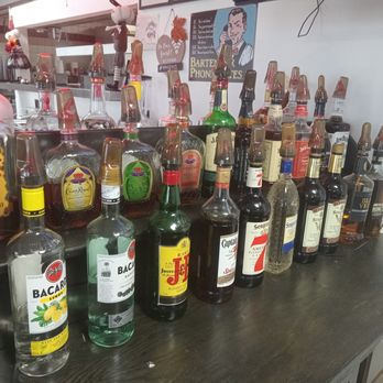 Dales Grub N' Pub - Burgers Near Me - Elyria, Ohio