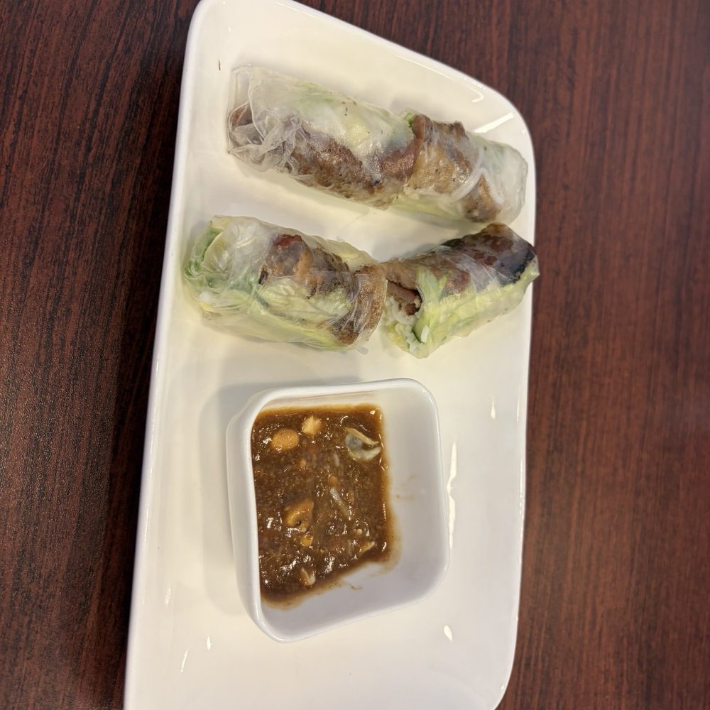 Barbecue pork Summer rolls Barbecue pork Summer rolls