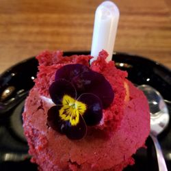 Vegan Junk Food Bar - Red velvet cake with a shit of baileys almond liqueur. Not good at all. Missing the cream cheese frosting. The icing on it was gummy.