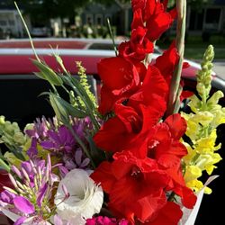 Bentonville Farmer's Market - Lovely flowers at the market