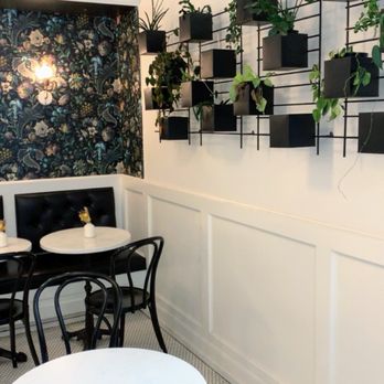 Post Coffee - Seating - Coffee & Tea Near Me - Kansas City, Missouri Post Coffee - Seating - Coffee & Tea Near Me - Kansas City, Missouri