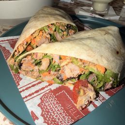 SOFRITO CHICKEN WRAP