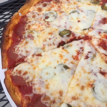 Redwood Inn Pizza - Pizza Near Me - Fort Wayne, Indiana Redwood Inn Pizza - Pizza Near Me - Fort Wayne, Indiana