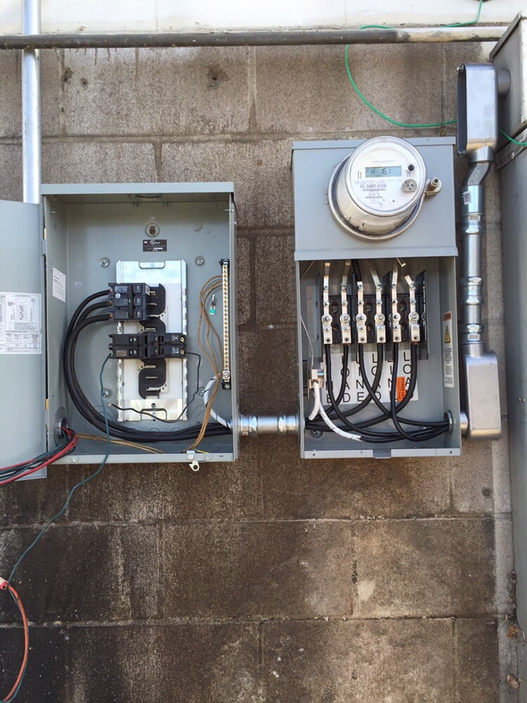 Slide of On Time Electric and Lighting
