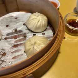 Four Seas Restaurant - Soup dumplings!!! So good!!