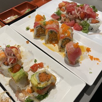Sapporo Sushi - Queen Roll & Tuna Lovers Roll - Sushi Bars Near Me - Murrieta, California