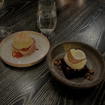 Nobu Chicago - date cake - Japanese Near Me - Chicago, Illinois