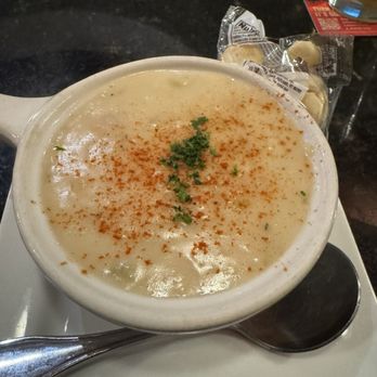 Capitola Venetian Hotel - Clam chowder - Hotels Near Me - Capitola, California Capitola Venetian Hotel - Clam chowder - Hotels Near Me - Capitola, California