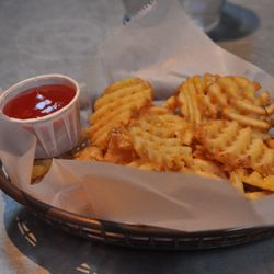 Bang Up To The Elephant! - I tried the waffle fries. I'm a sucker for potatoes, and not a fan of waffle fries, but I tried these, and they were good, but ordinary.