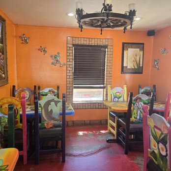 La Casita - Main dining - Mexican Near Me - Camp Verde, Arizona La Casita - Main dining - Mexican Near Me - Camp Verde, Arizona