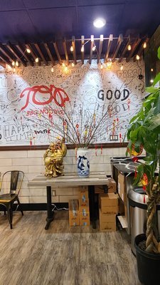 TOP BBQ & Noodle by null