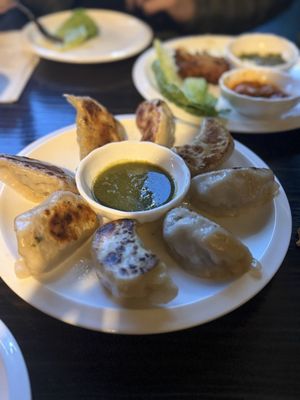 Darjeeling Kitchen & Café by null