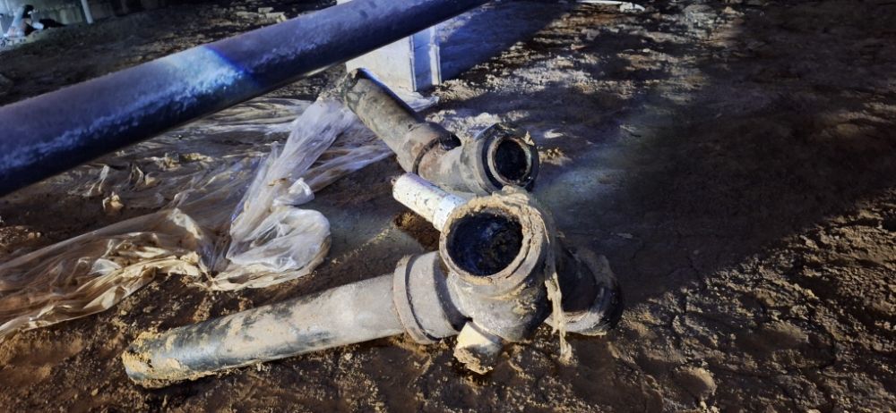 Slide of Zam Bam Plumbing