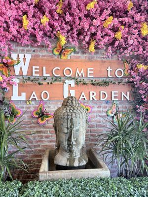 Lao Garden Restaurant & Bar by null