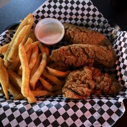Superstition Skies Restaurant & Lounge