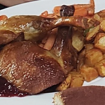 The Milleridge Inn - Half a Roast Duck? Lol - American Near Me - Jericho, New York