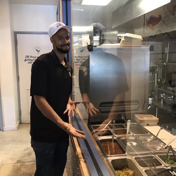 grown - here's Chris showing us around Grown! Thanks for being so friendly and welcoming, Chris :) - Organic Stores Near Me - Miami, Florida