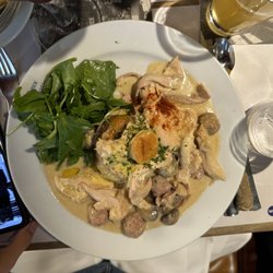Au Vieux Saint Martin - Chicken Waterzooi (maybe, not sure)