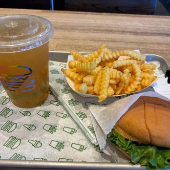 Shake Shack Birmingham - Yuzu Honey Lemonade, fries & ShackBurger - Burgers Near Me - Birmingham, Alabama