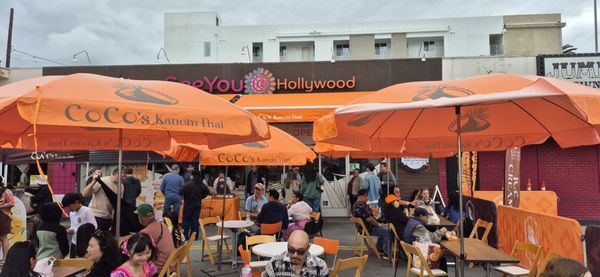 CoCo’s Kanom Thai by null