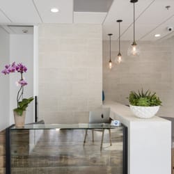 McComb Orthodontics Culver City - Orthodontist Reception and study bar at McComb Orthodontics in Culver City