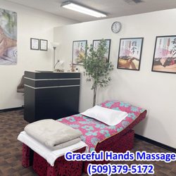 Graceful Hands Massage