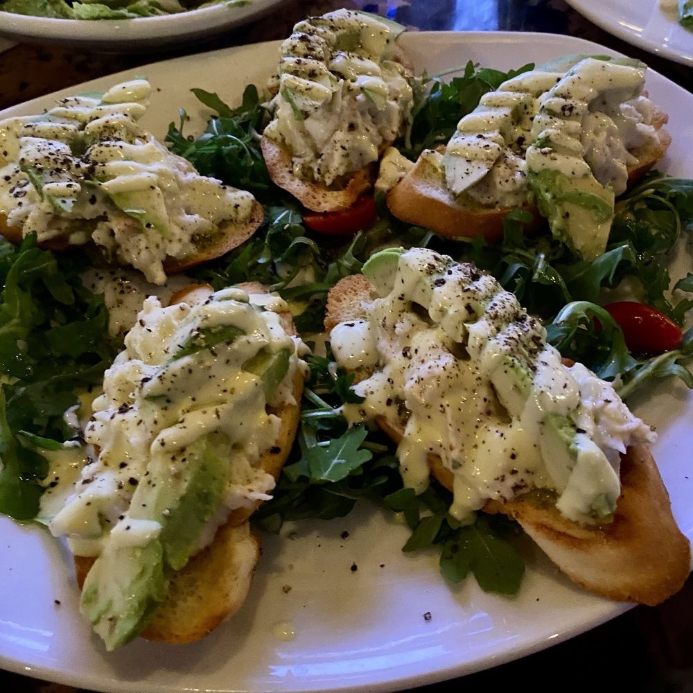 Black Pearl - Crab crostini - Cocktail Bars Near Me - Tyler, Texas Black Pearl - Crab crostini - Cocktail Bars Near Me - Tyler, Texas
