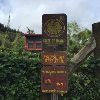 Sleeping Giant Trail - Hiking Near Me - Kapaa, Hawaii