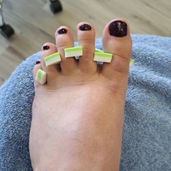 Blossom Nail Spa - Fresh Deluxe Pedicure.