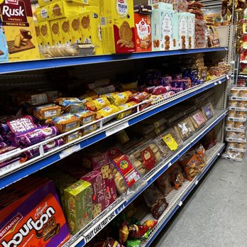 India Bazaar - shelves of snacks and snacks in a grocery store - Ayurveda Near Me - West Palm Beach, Florida India Bazaar - shelves of snacks and snacks in a grocery store - Ayurveda Near Me - West Palm Beach, Florida