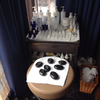 Spa @ Eventi Hotel - Hot stones for my Rock n Relax massage - Day Spas Near Me - New York, New York