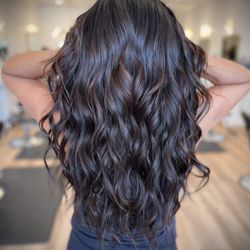 Sunni Daze Boutique & Hair Lounge - Hair by Rush Chav