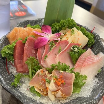 Sake - Sushi Bars Near Me - Roseville, California