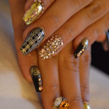 Summit Nail Bar - Phenomenal work done by Keyon on my friends nails!!! - Nail Salons Near Me - Los Angeles, California