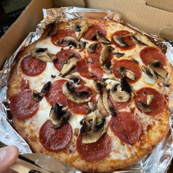 Two Cousins Pizza - Cauliflower Crust Pizza - mushroom and pepperoni, not bad! - Pizza Near Me - Willow Street, Pennsylvania Two Cousins Pizza - Cauliflower Crust Pizza - mushroom and pepperoni, not bad! - Pizza Near Me - Willow Street, Pennsylvania