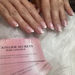 L’atelier Secrets Nail Lounge