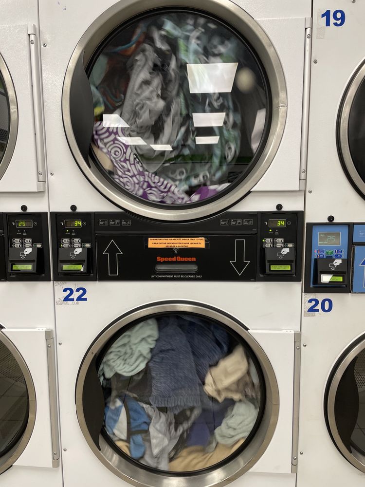 LAUNDRY DAY Updated September 2024 10 Reviews 200 Main St