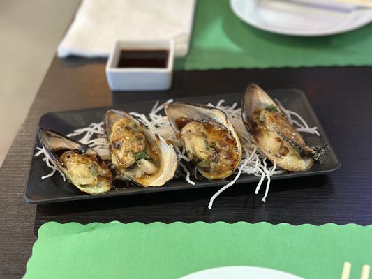 Takumi Izakaya by null