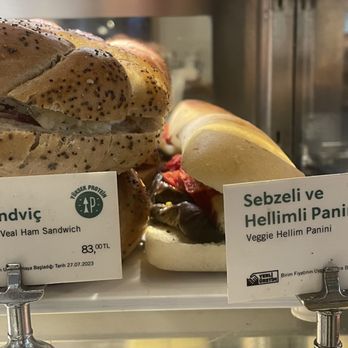 Starbucks - Coffee & Tea Near Me - Istanbul, 34 Starbucks - Coffee & Tea Near Me - Istanbul, 34