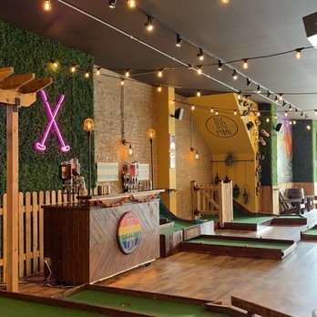 Big Mini Putt Club - Mini Golf Near Me - Chicago, Illinois