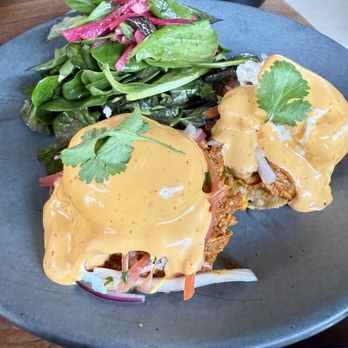 Nomade - Panuchos Benedict - Mexican Near Me - Austin, Texas