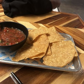 Rreal Tacos - Lawrenceville - Chips and salsa - Mexican Near Me - Lawrenceville, Georgia Rreal Tacos - Lawrenceville - Chips and salsa - Mexican Near Me - Lawrenceville, Georgia